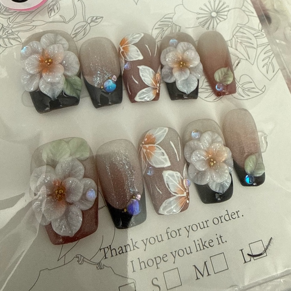 Handmade Press💅🏼On Nails-Live Unlisted Item - Picture 12 of 16